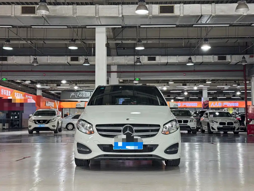 Mercedes-Benz B-Class — миниатюра 2
