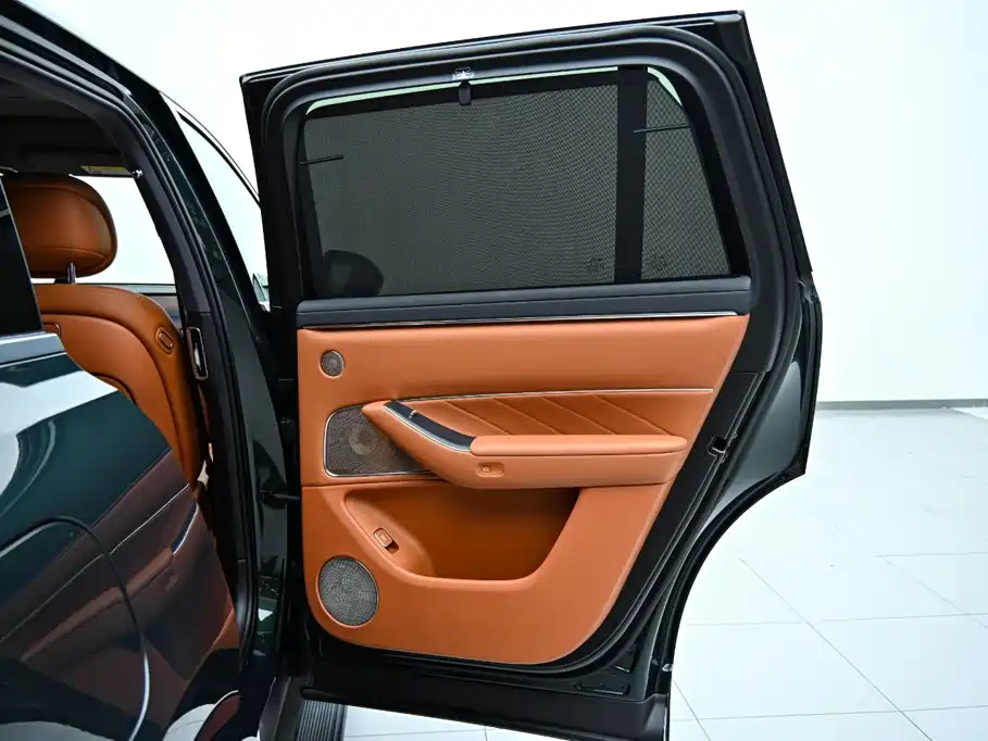 AITO AITO M8 — миниатюра 24