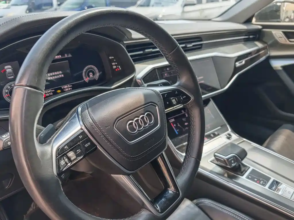 Audi A6L 2023 45 TFSI