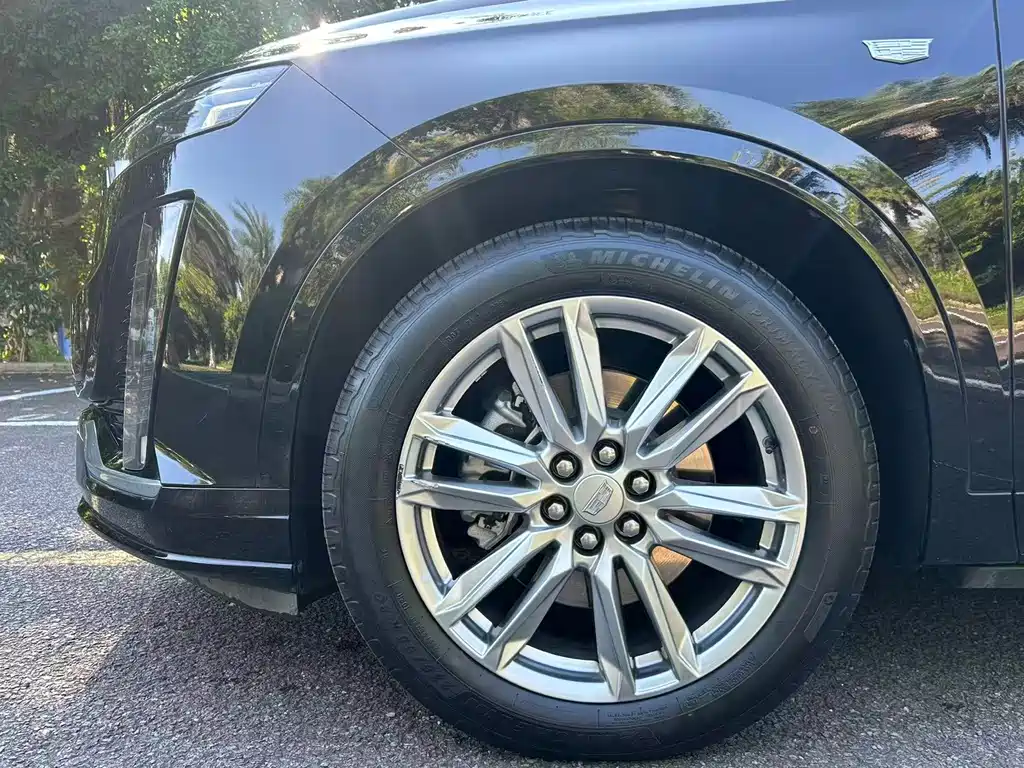 Cadillac XT6 — миниатюра 11