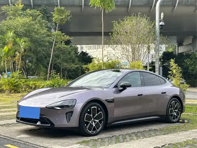 XIAOMI CAR XIAOMI SU7 2024