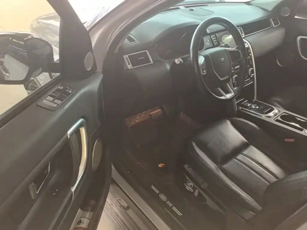 Land Rover Discovery Sport — миниатюра 16