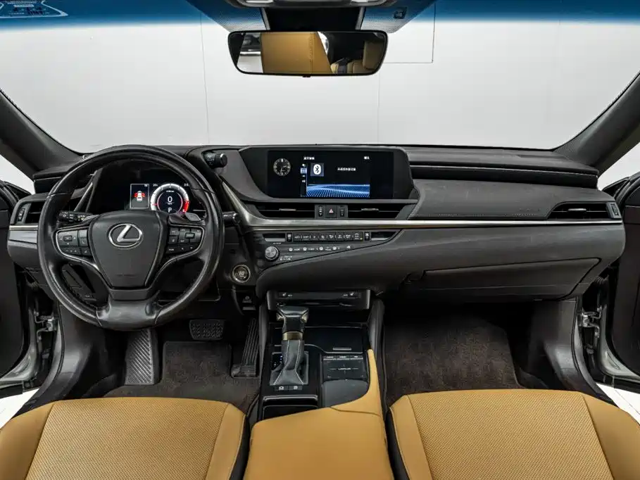 Lexus ES — миниатюра 28
