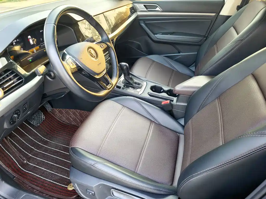 Volkswagen Lavida — миниатюра 13