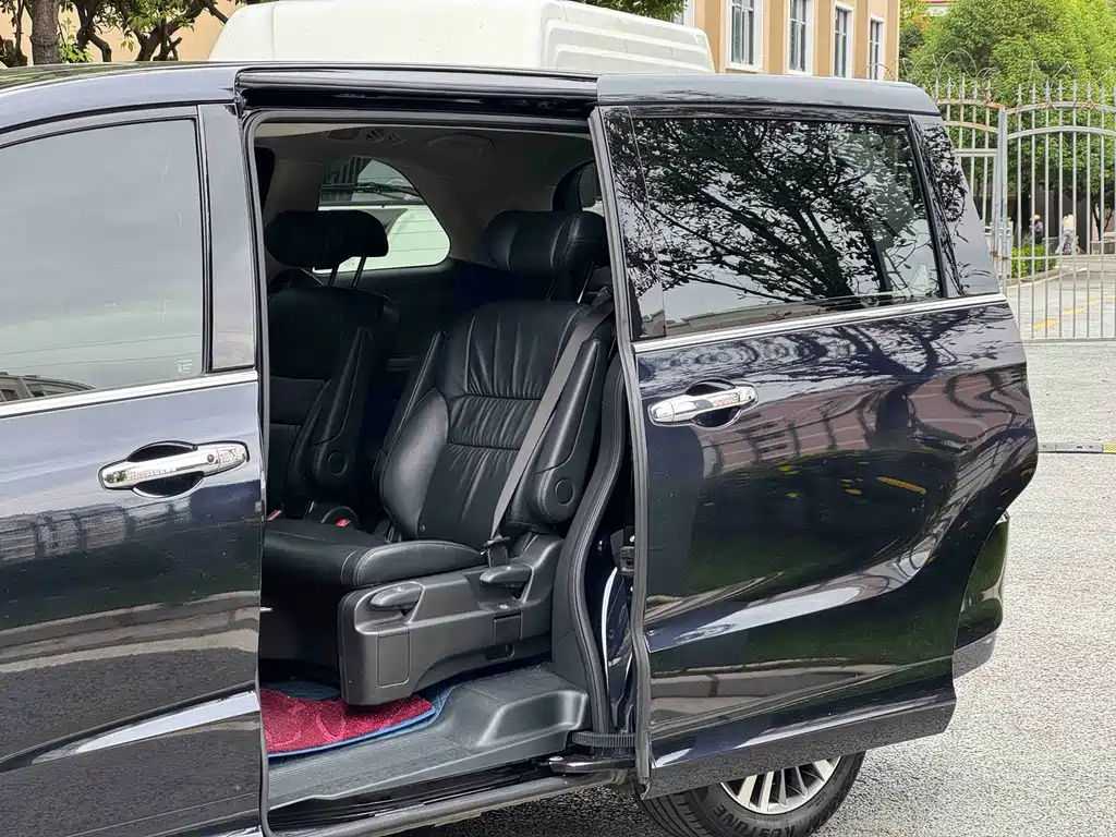 Honda Odyssey 2018 2.4L Luxury