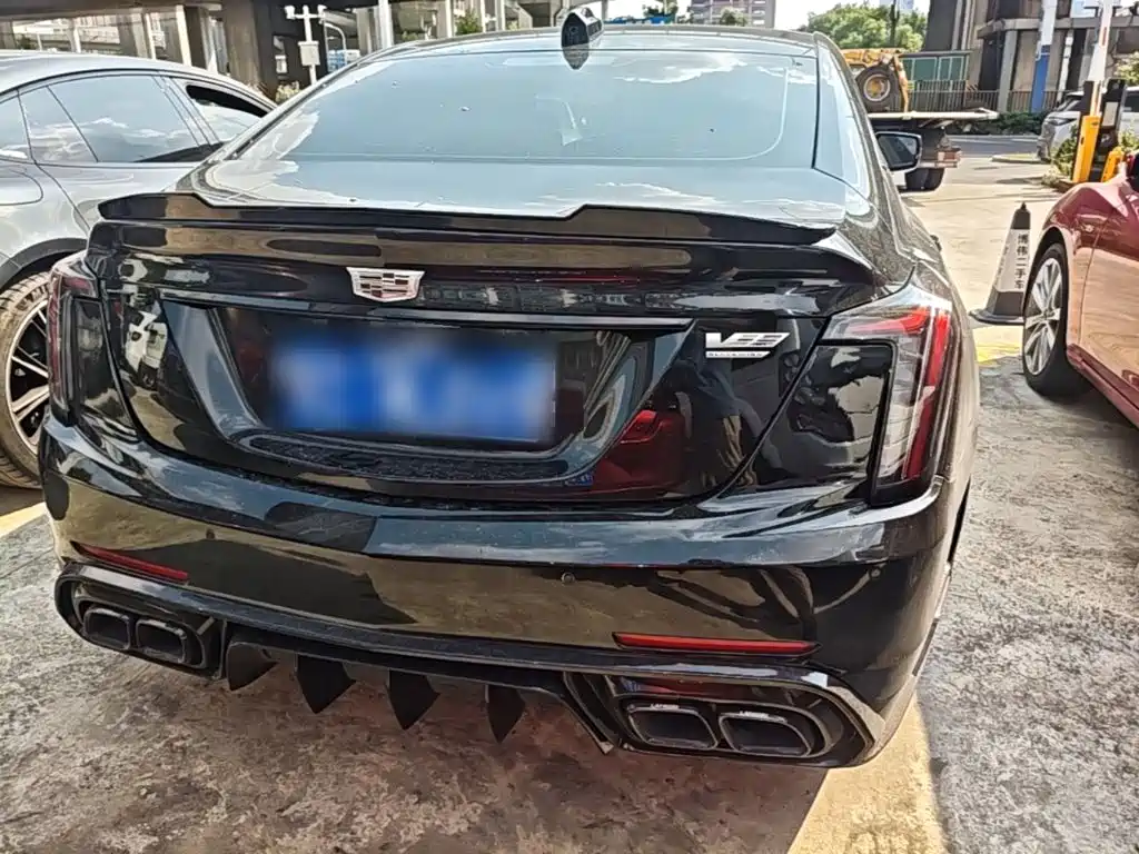 Cadillac CT5 — миниатюра 6