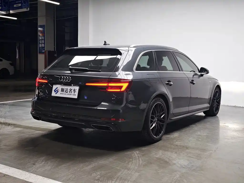 Audi A4 (Import) — миниатюра 10