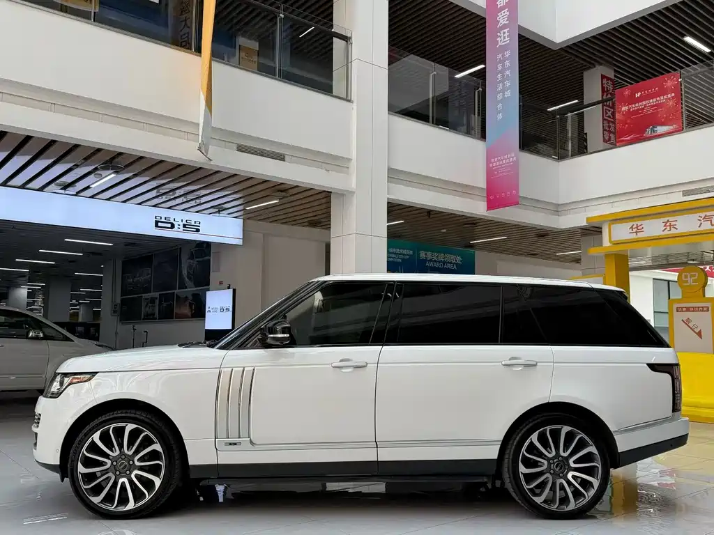 Land Rover Range Rover 2015 5.0 SC V8 AB Long Wheelbase