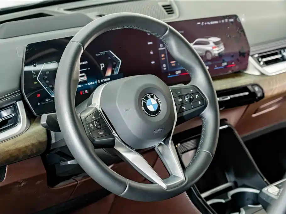 BMW X1 — миниатюра 11