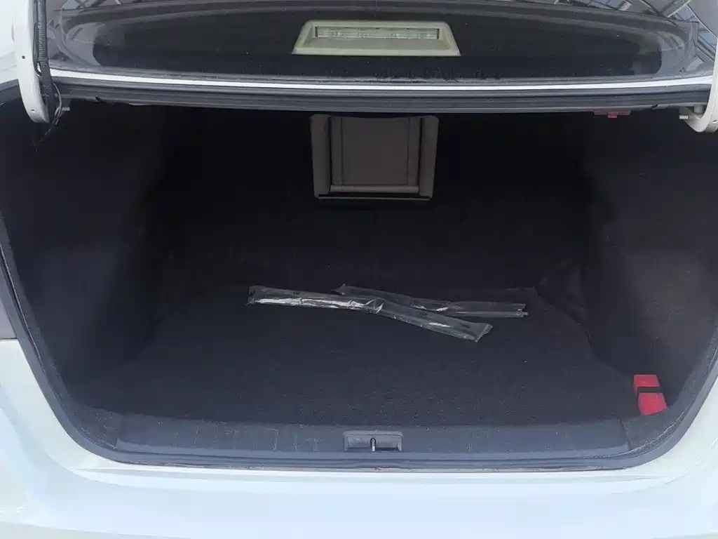 Nissan Sylphy — миниатюра 15