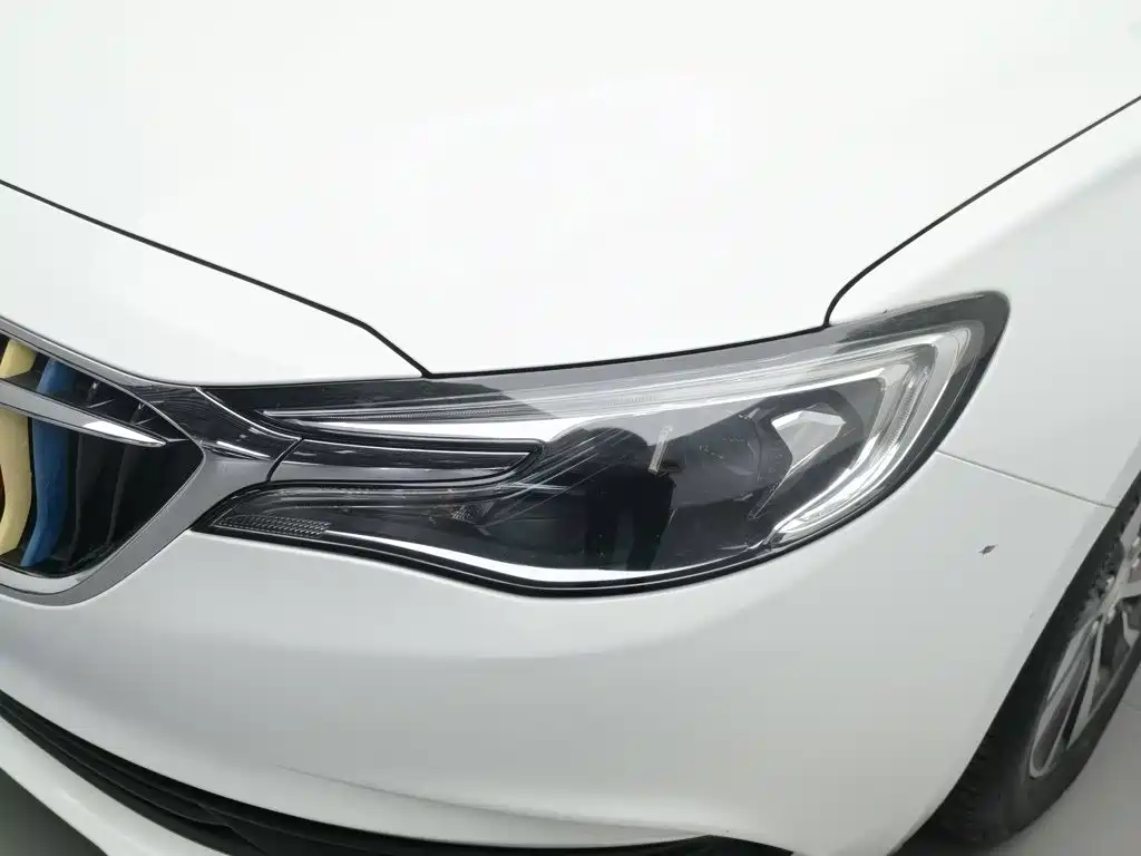 Buick Excelle — миниатюра 7