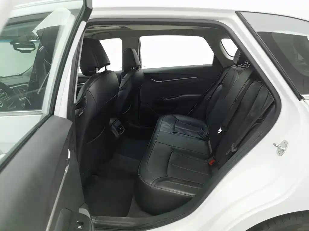 Buick Excelle — миниатюра 15