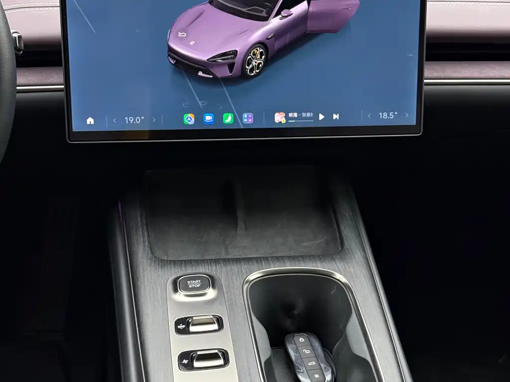 Xiaomi SU7 — миниатюра 10