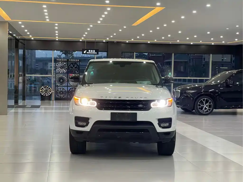 Land Rover Sport — миниатюра 2