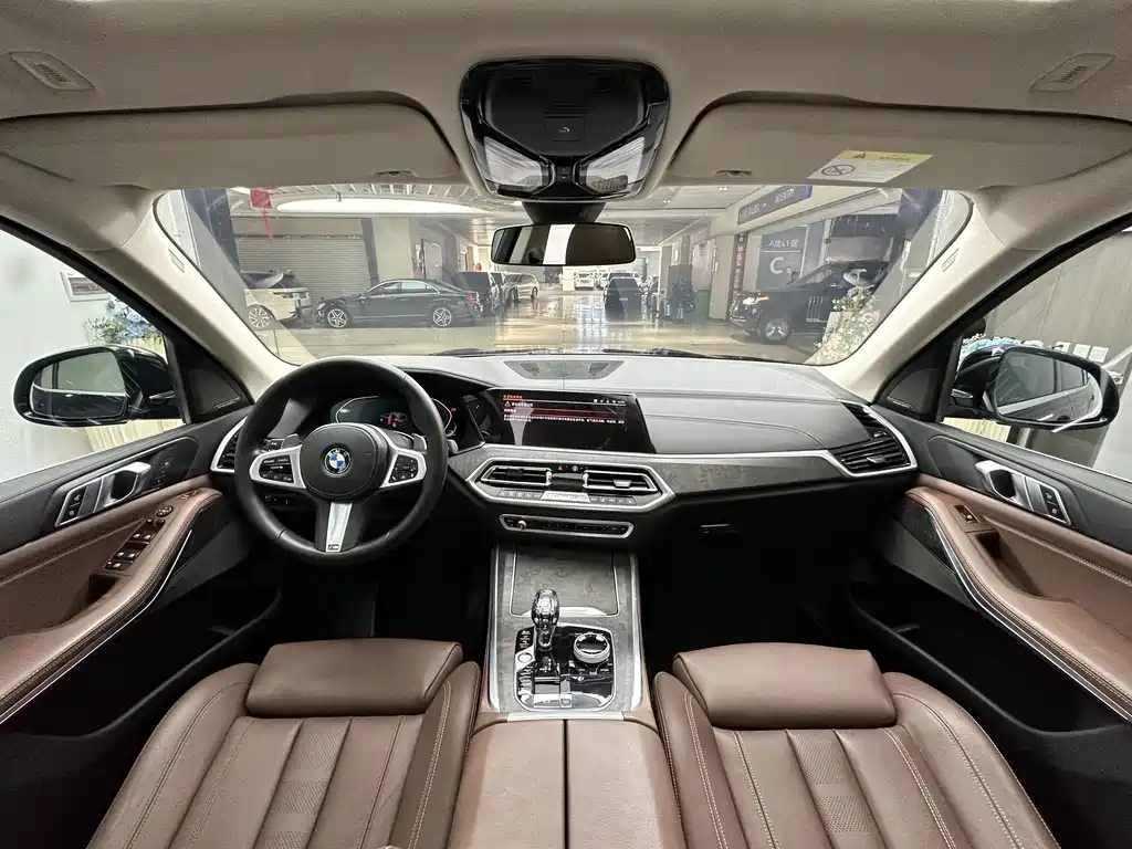 BMW X5 (Import) — миниатюра 9