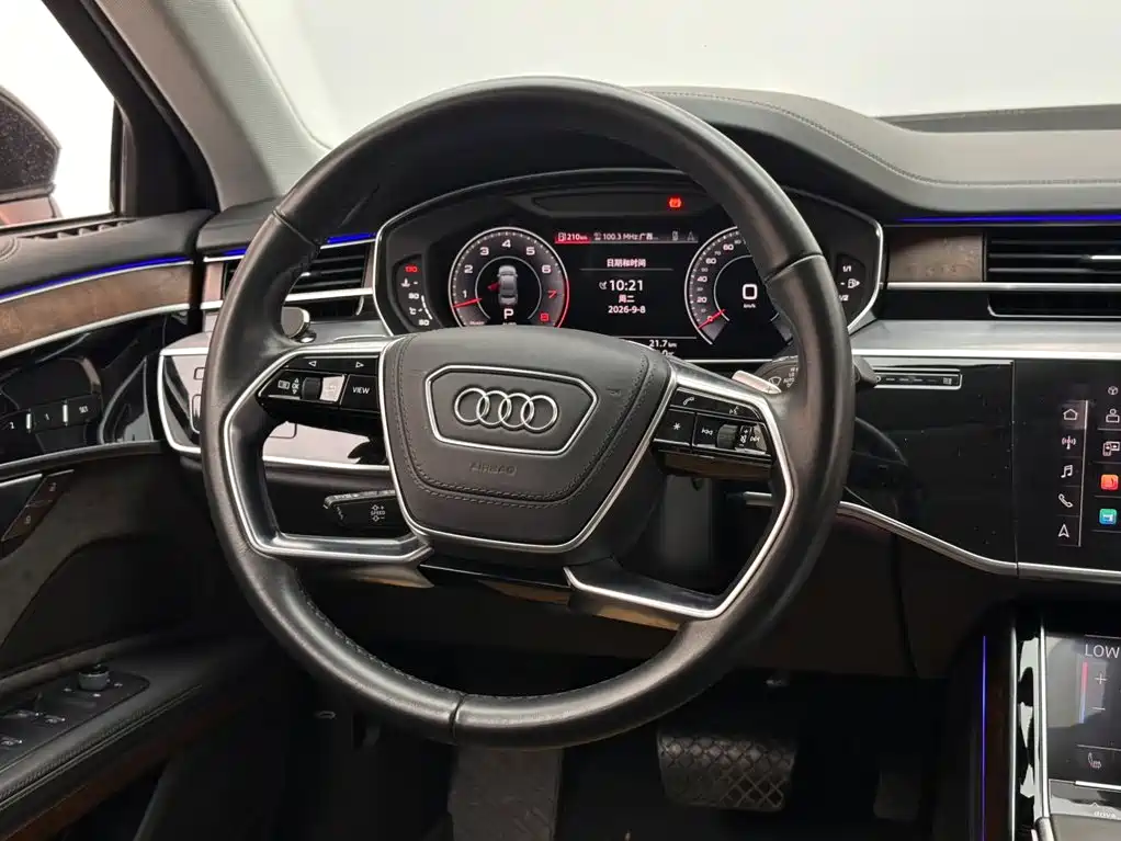 Audi A8 — миниатюра 12