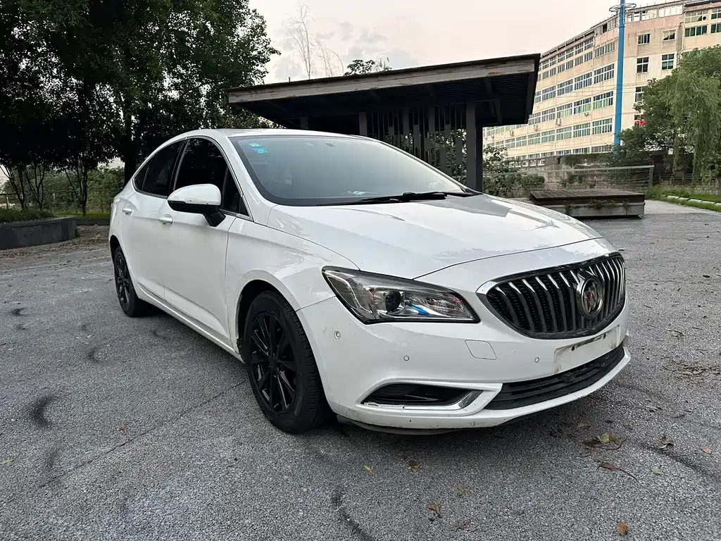Buick Verano — миниатюра 2
