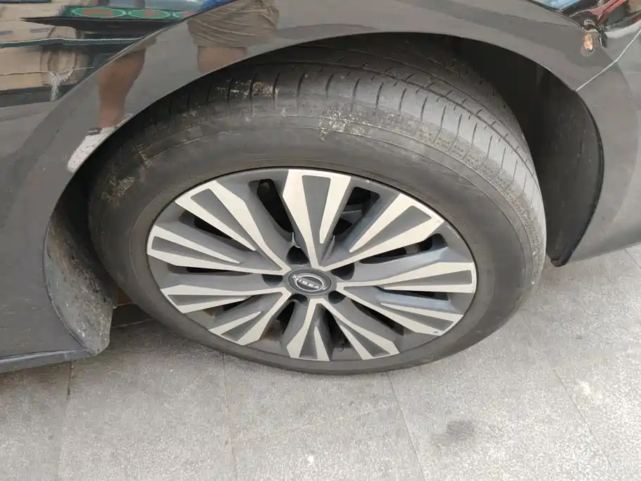 Nissan Teana — миниатюра 6