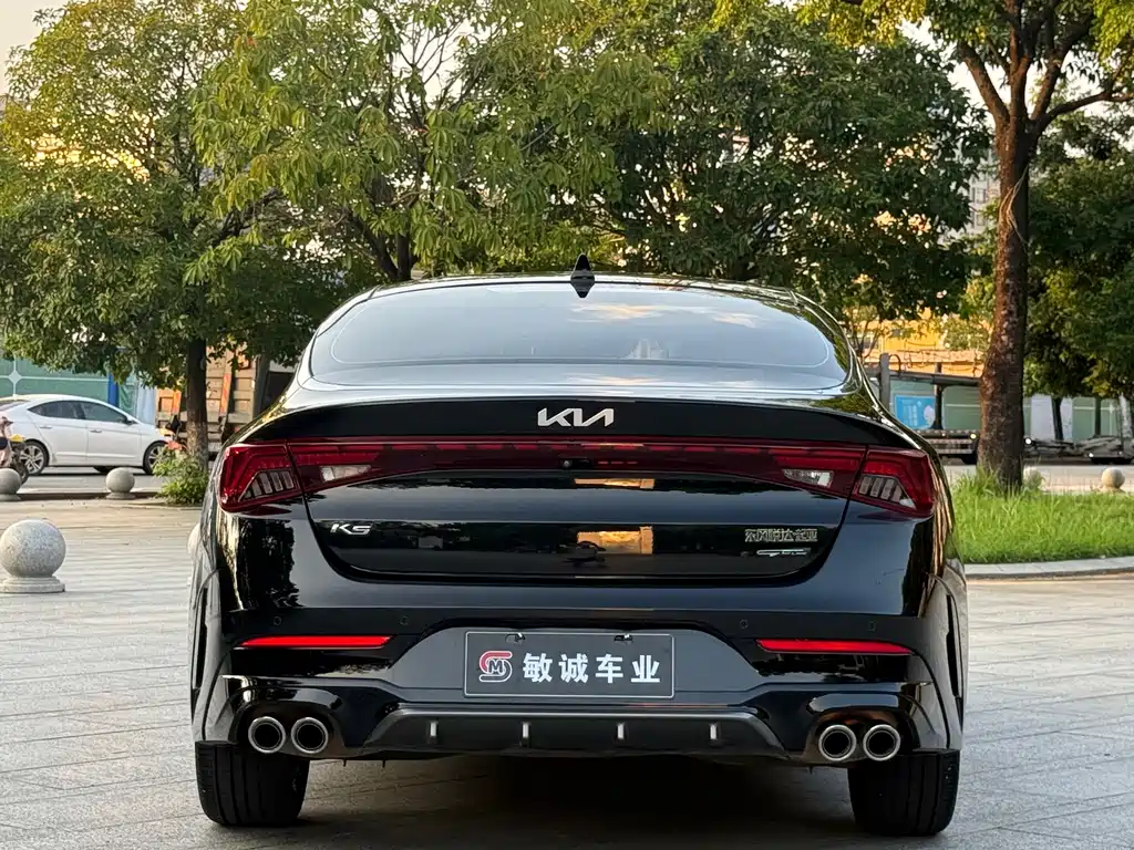 Kia K5 — миниатюра 5