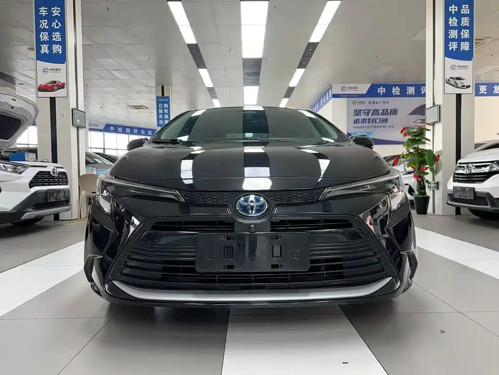 TOYOTA LEI LING