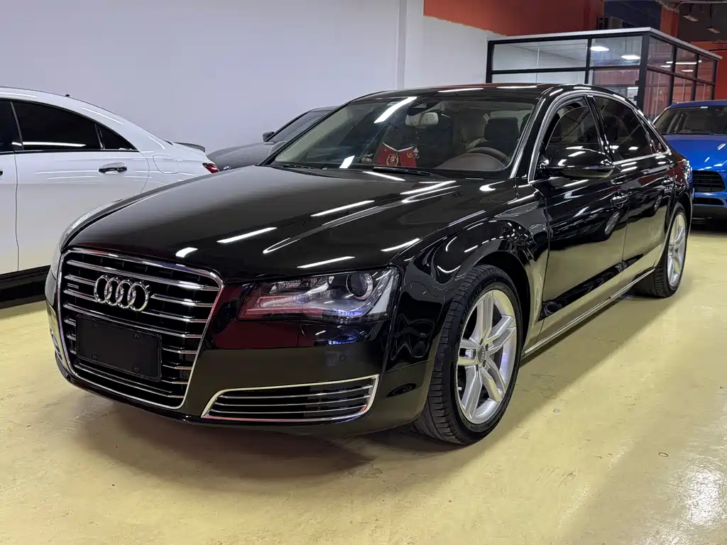 Audi A8 2014