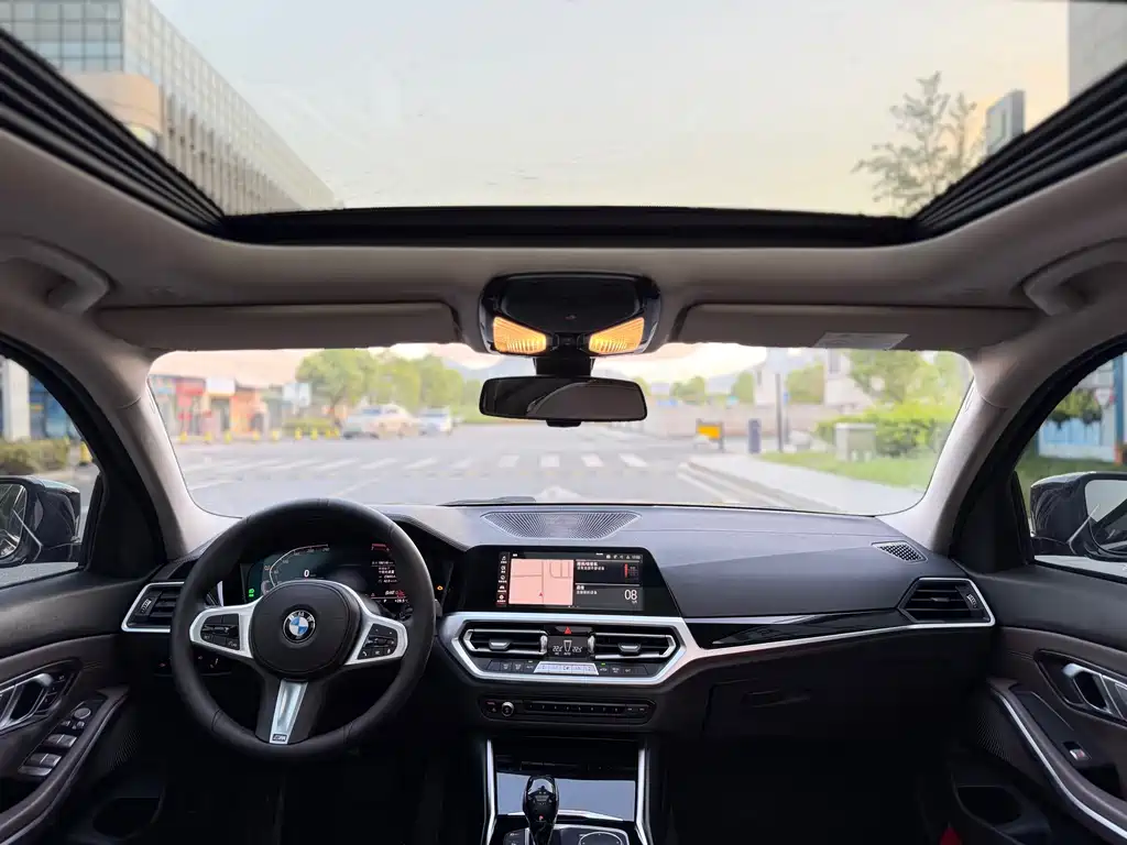 BMW 3 Series — миниатюра 12