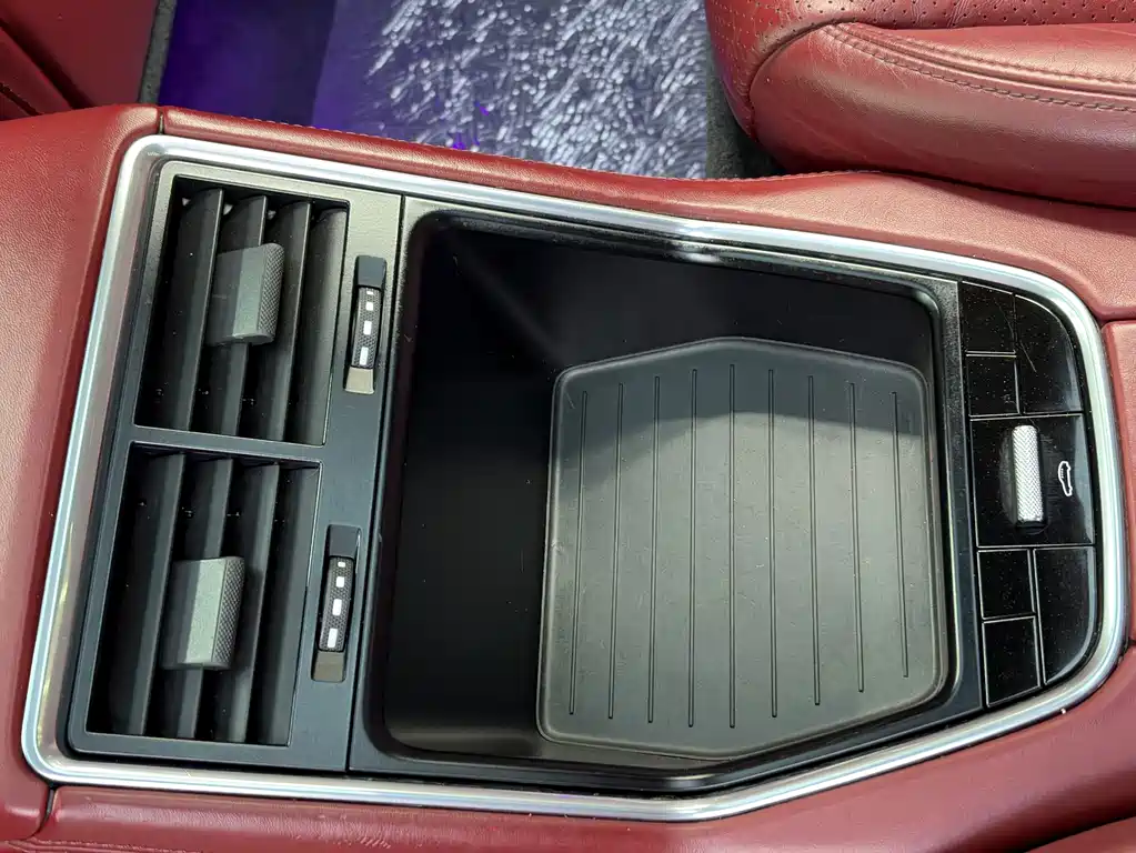 Porsche Panamera — миниатюра 15