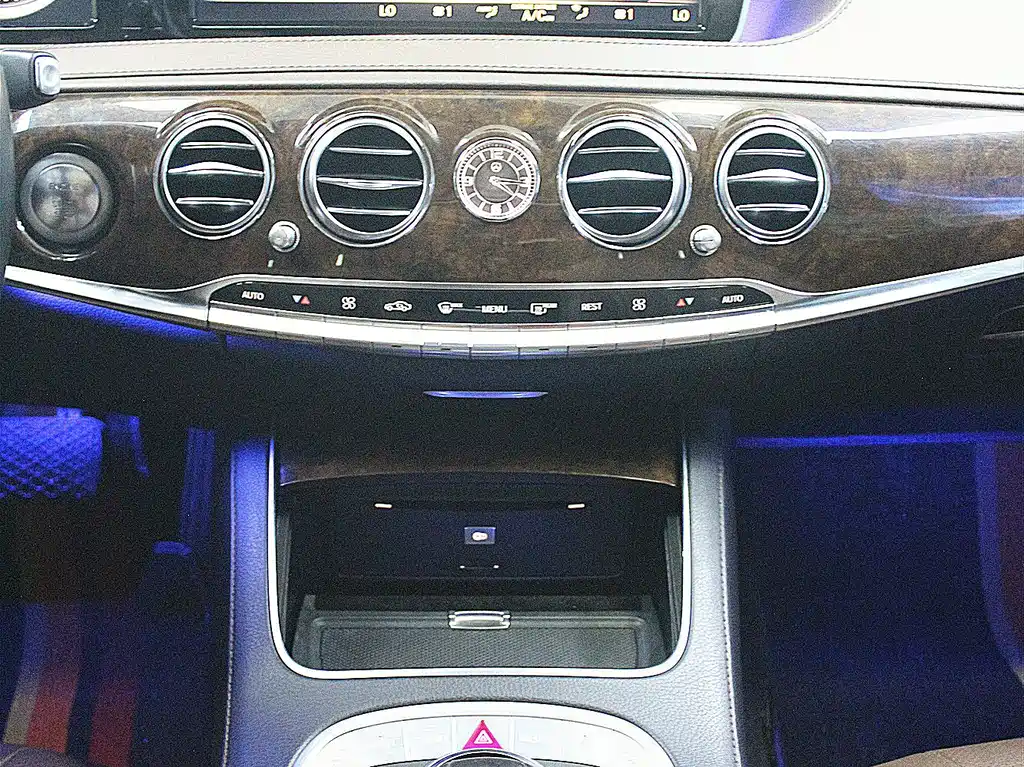 Mercedes-Benz S-Class — миниатюра 10