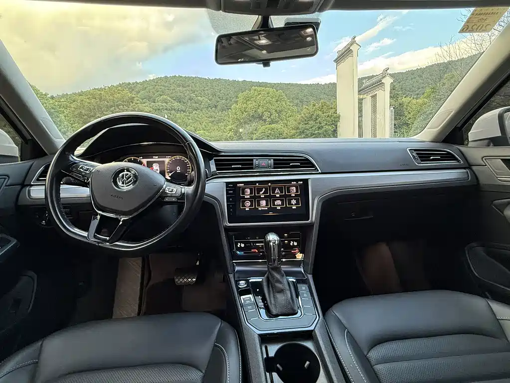 Volkswagen Lamando — миниатюра 7