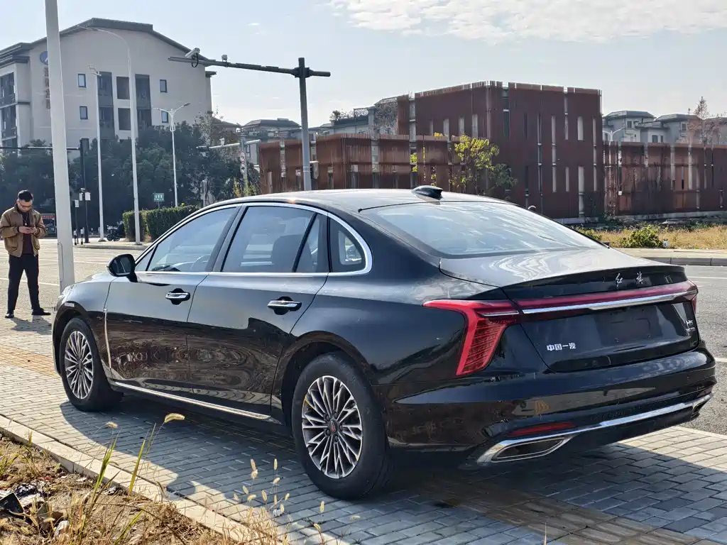 Hongqi H5 2023 1.5T DCT