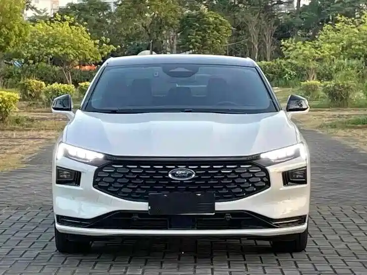 Ford Mondeo — миниатюра 2