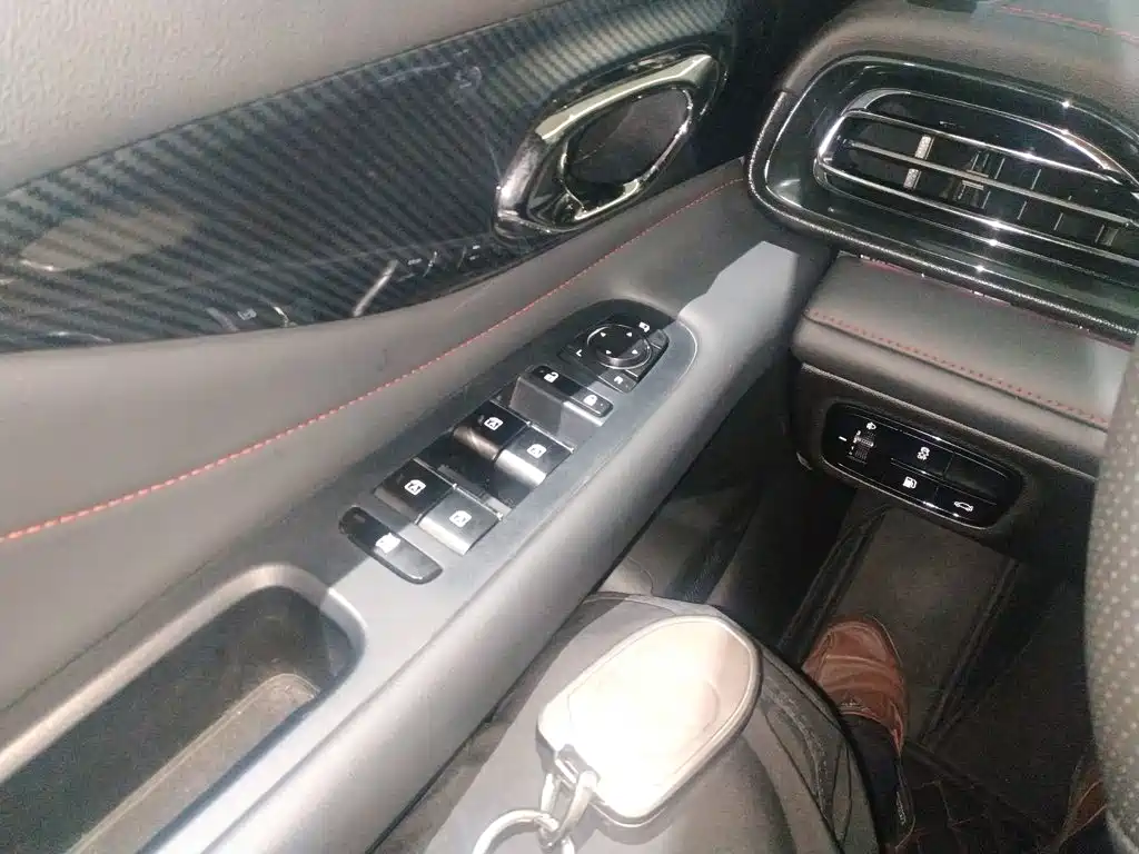 GAC Motor Shadow Leopard — миниатюра 9