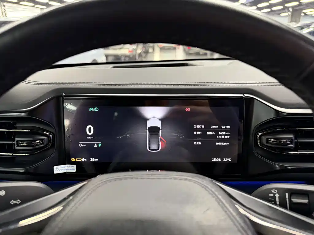 NIO ES6 — миниатюра 14