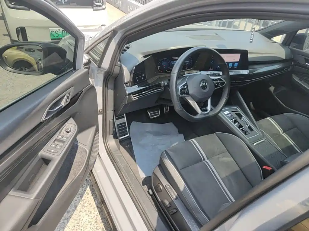 Volkswagen Golf — миниатюра 16