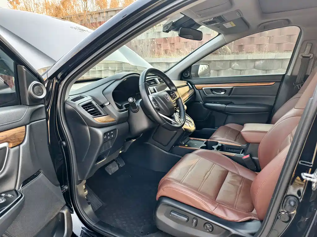 Honda CR-V 2021 240TURBO CVT