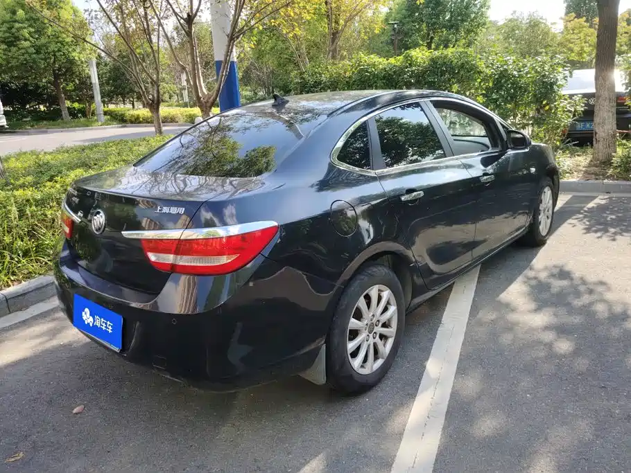 Buick Excelle — миниатюра 3