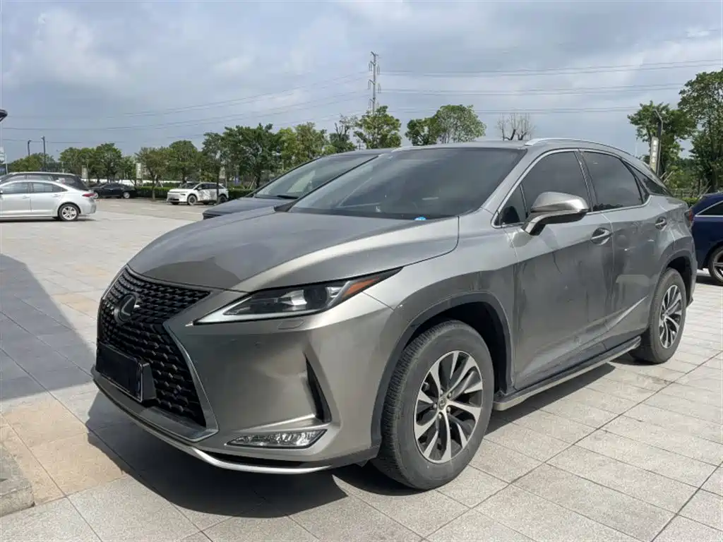Купить Lexus RX