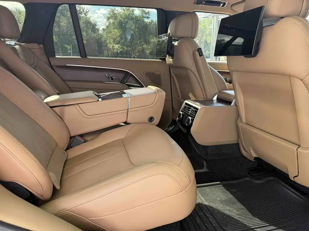Land Rover Range Rover — миниатюра 11