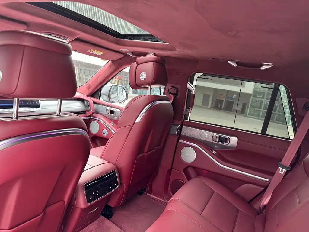 TANK TANK 700 NEW ENERGY