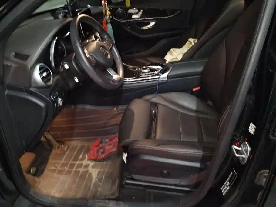 Mercedes-Benz GLC — миниатюра 9