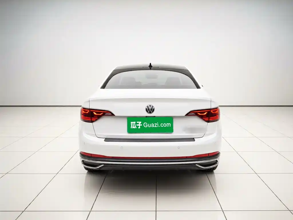 Volkswagen Sagitar — миниатюра 3