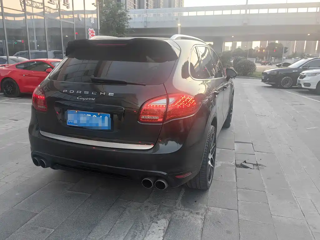 Porsche Cayenne 2011 Cayenne 3.0T