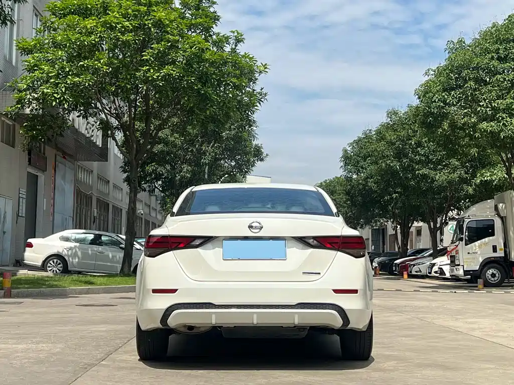 Nissan Sylphy — миниатюра 4