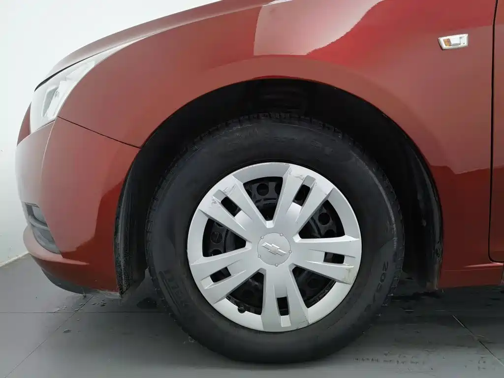 Chevrolet Cruze — миниатюра 17