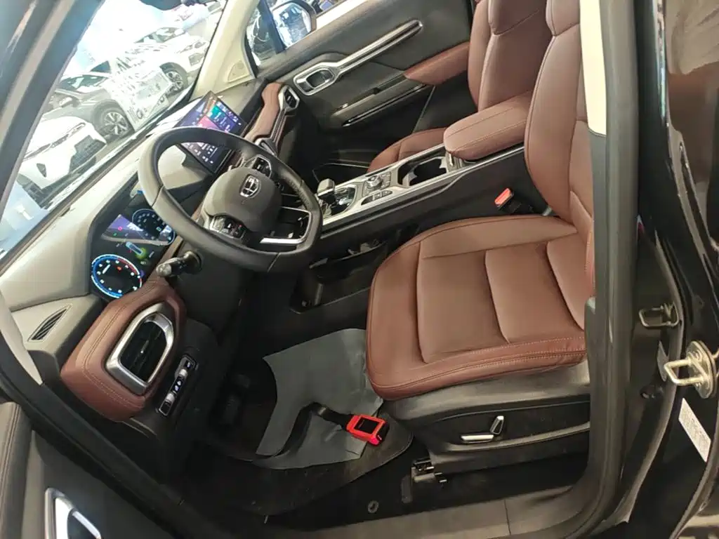 Geely Haoyue — миниатюра 15
