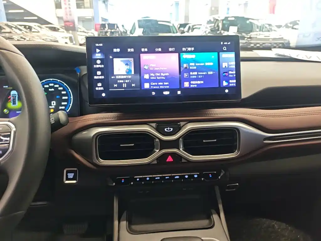 Geely Haoyue — миниатюра 13