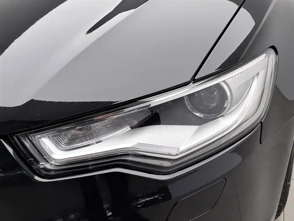 Audi A6L 2012 30 FSI Luxury