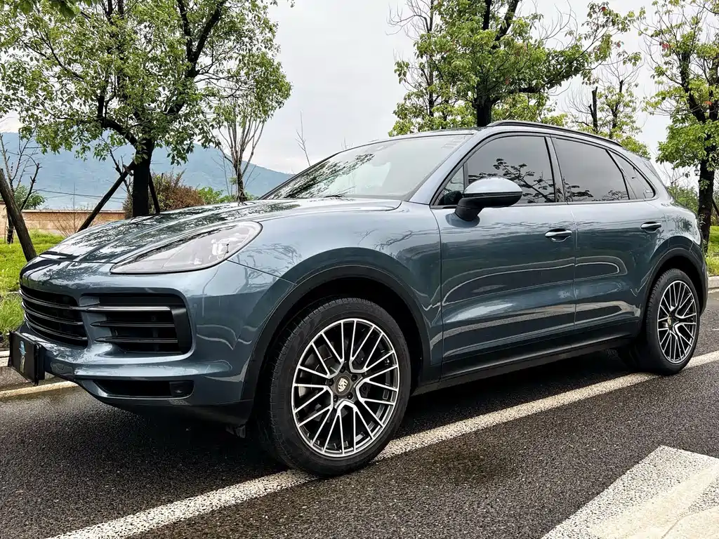 Porsche Cayenne — миниатюра 2