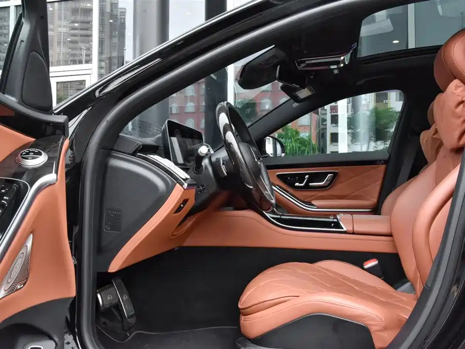 Mercedes-Benz S-Class — миниатюра 10