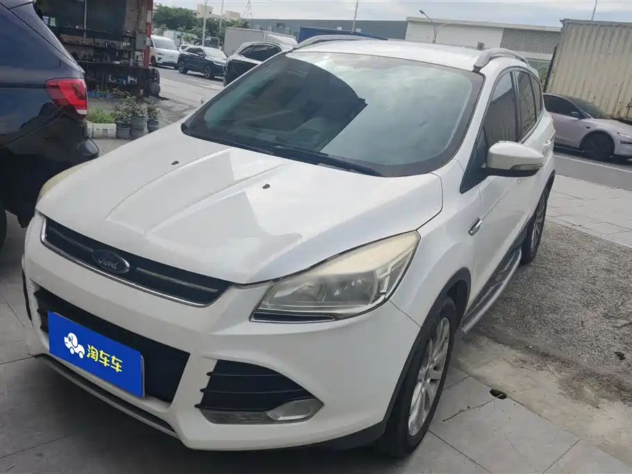 Ford Kuga 2015